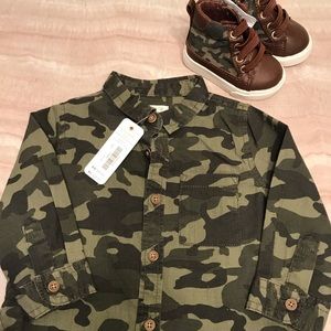 NWT Baby button down shirt!